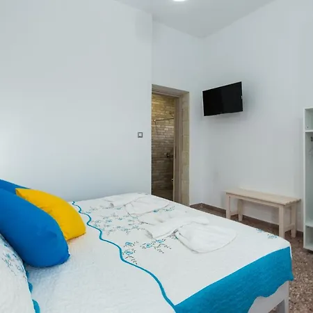 Androniki Residense